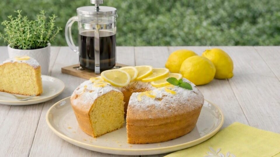 Ciambellone al limone e yogurt