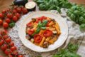 Pasta cremosa pomodorini e melanzane e basilico