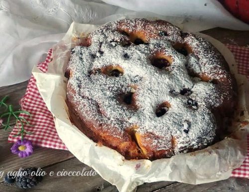 TORTA RICOTTA E FRUTTI ROSSI