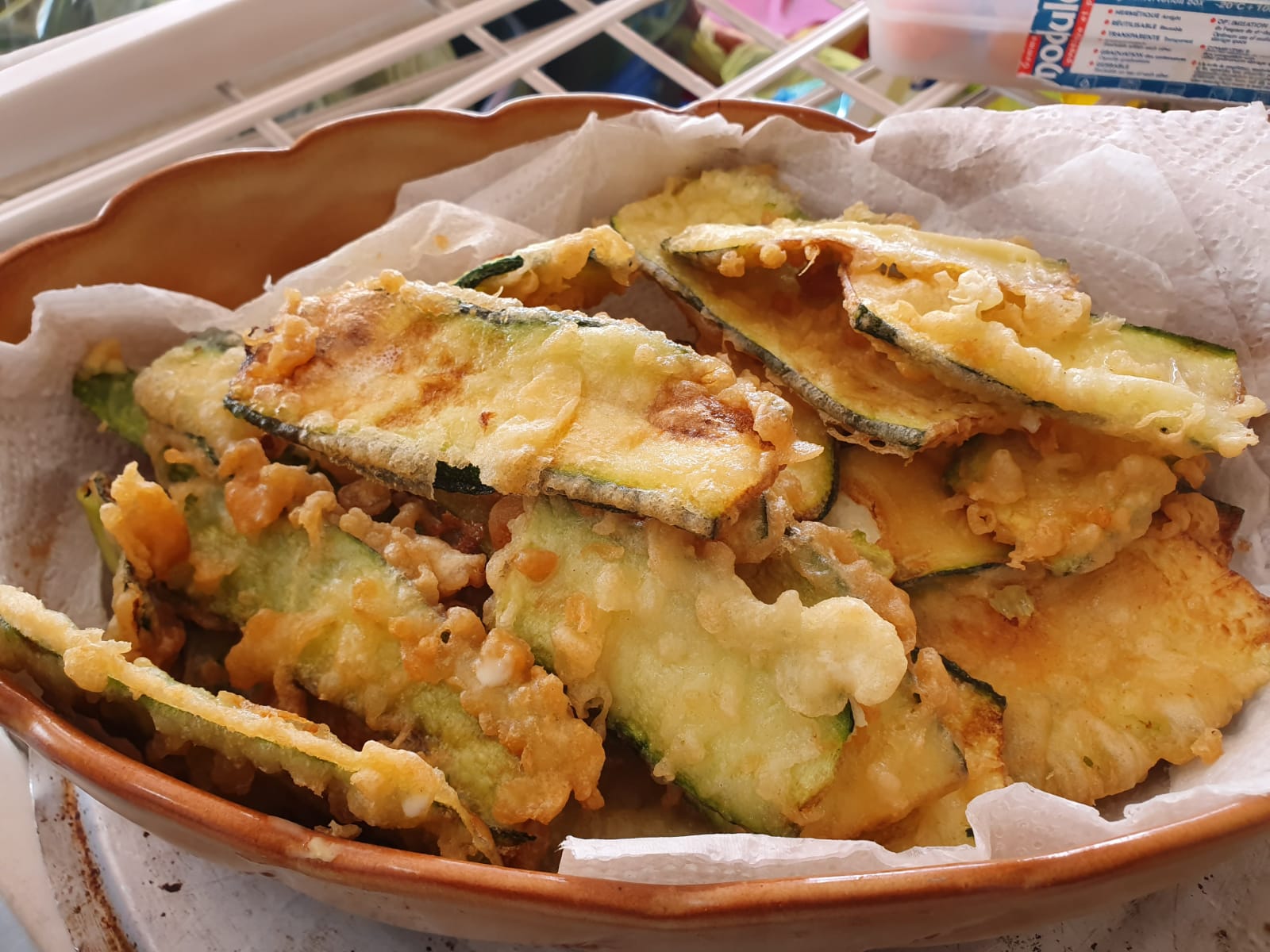 Zucchine fritte croccanti con pastella (ricetta perfetta) | Rosly a ...