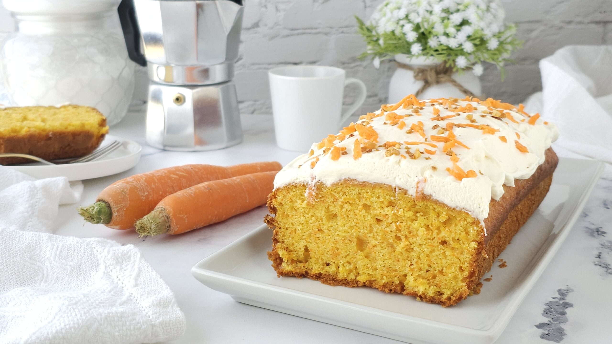 Carrot plumcake