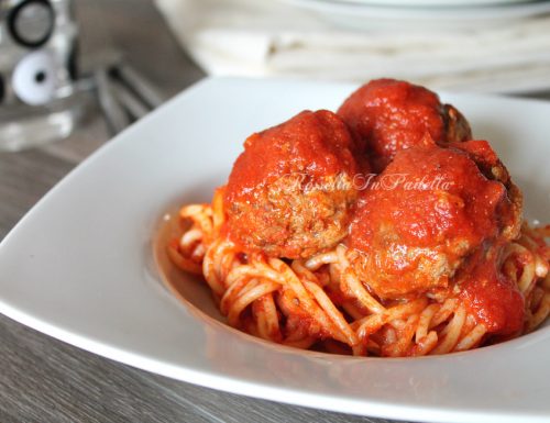 Spaghetti con sugo di polpette – le mitiche meatballs
