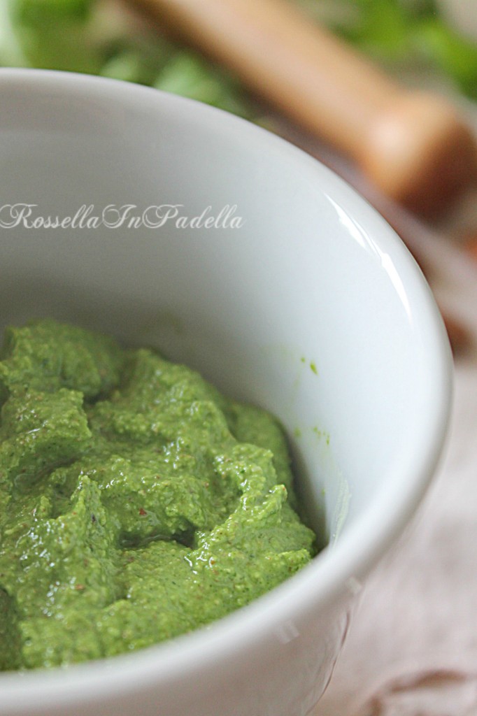 Pesto di rucola e mandorle Rossella In Padella