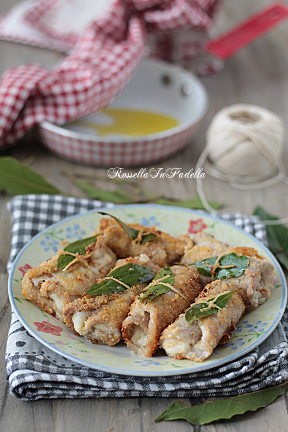 Involtini Alla Siciliana, Involtini Panati E Gustosi Cotti In Padella