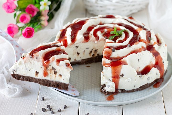 Torta fredda al mascarpone e marmellata