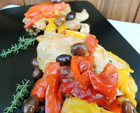 Pollo con olive e peperoni