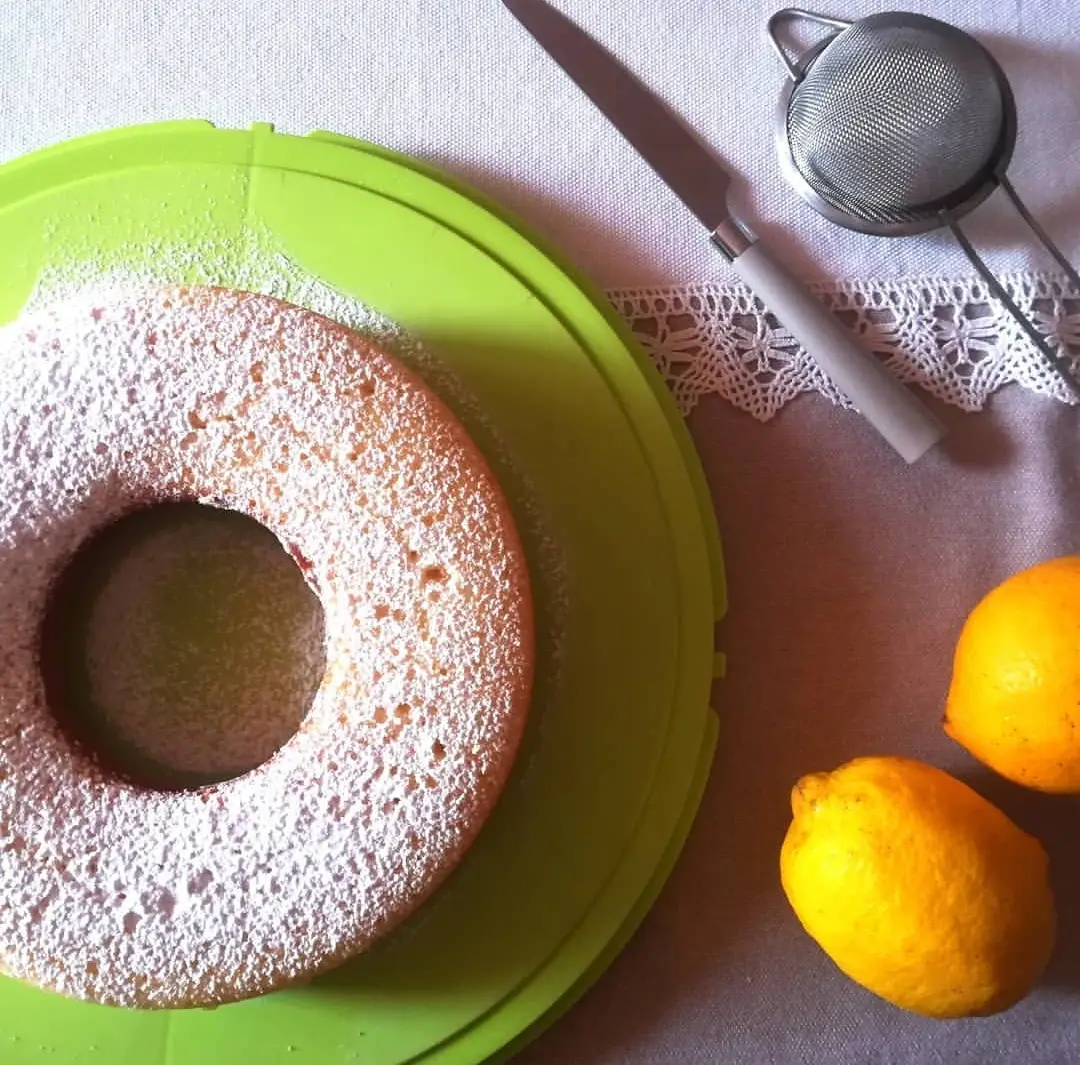 Ciambella Con Farina Di Riso Yogurt E Limone Sambuco Cioccolato