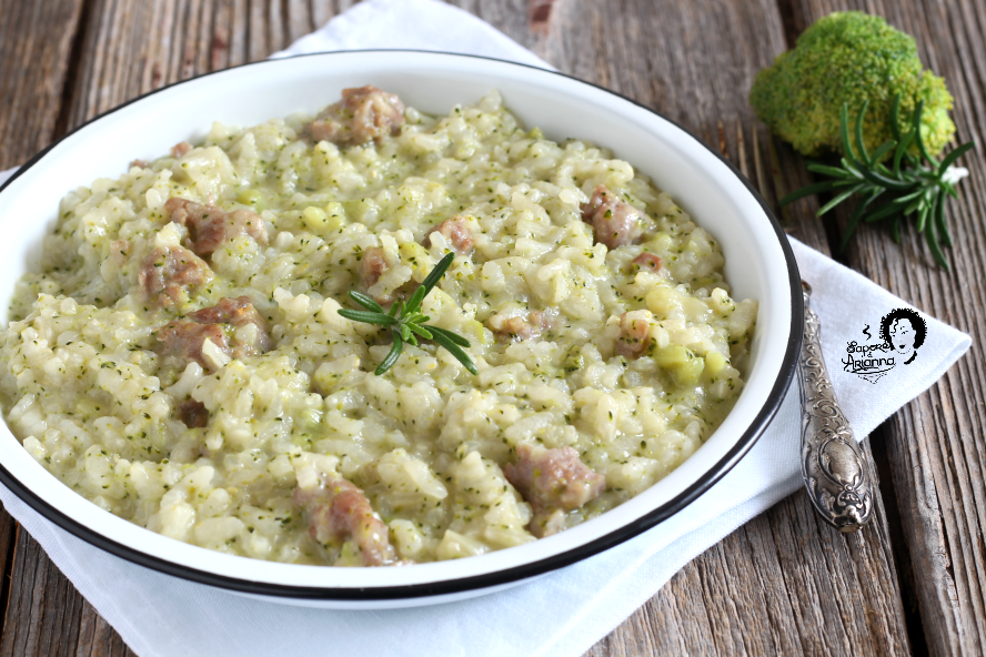 RISOTTO CON BROCCOLI E SALSICCIA Sapore di Arianna