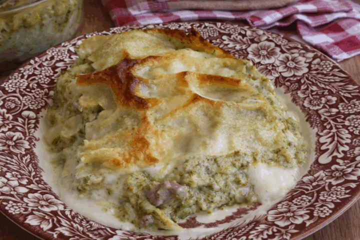 lasagne broccoli salsiccia e provola