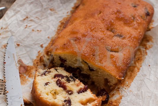 Plumcake uvetta e ribes rosso