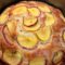 Torta alle pesche e yogurt: la ricetta soffice perfetta per colazione e merenda
