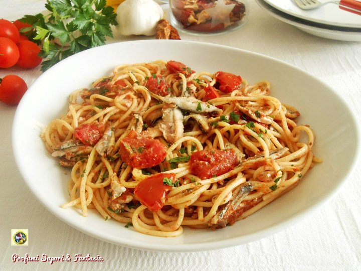 spaghetti con alici fresche