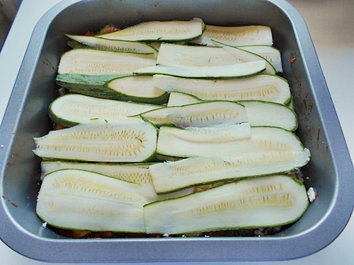 zucchine con mozzarella e pomodoro