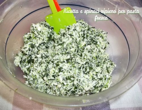Ravioli verdi con ricotta e spinaci
