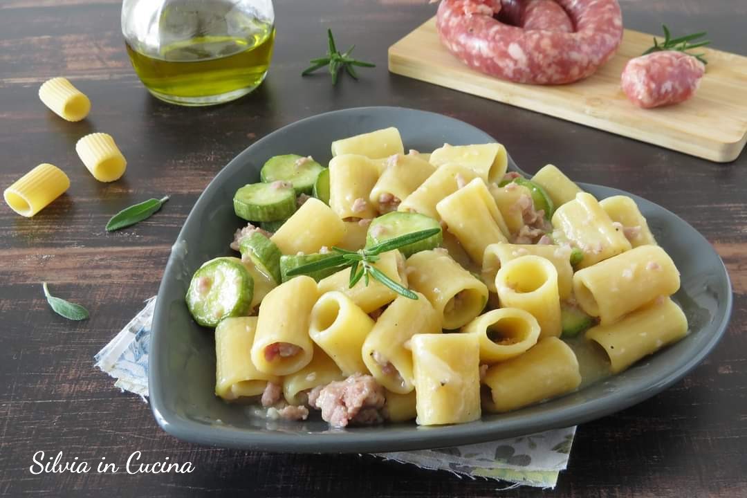 Pasta di riso primavera risottata (senza glutine) - Cookidoo® – das  offizielle Thermomix®-Rezept-Portal