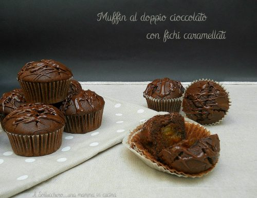 Muffin al doppio cioccolato con fichi caramellati