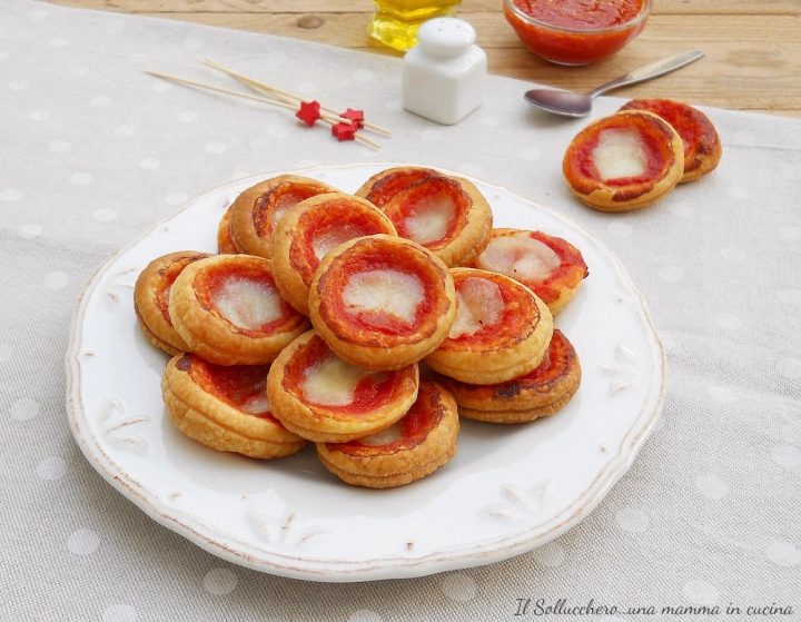 Pizzette di pasta sfoglia