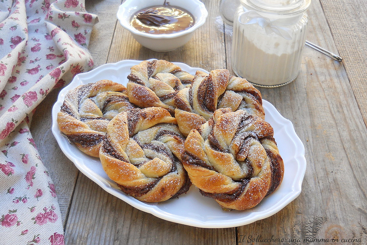 girelle di sfoglia alla nutella oriz