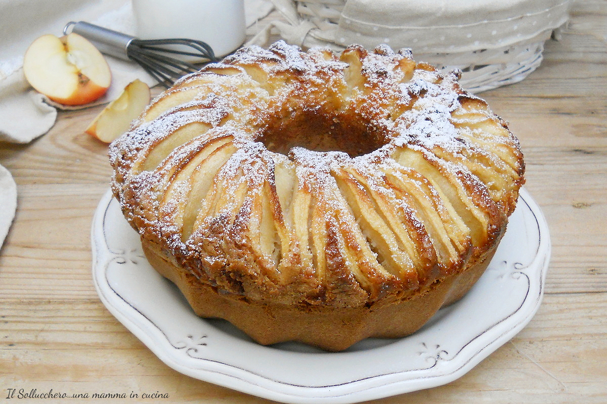 Ciambella di mele cotta sul fornello - Melizie in Cucina