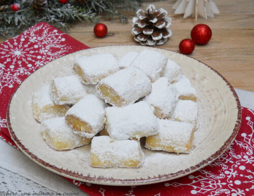 Biscotti pezzi di sogno alle mandorle e arancia