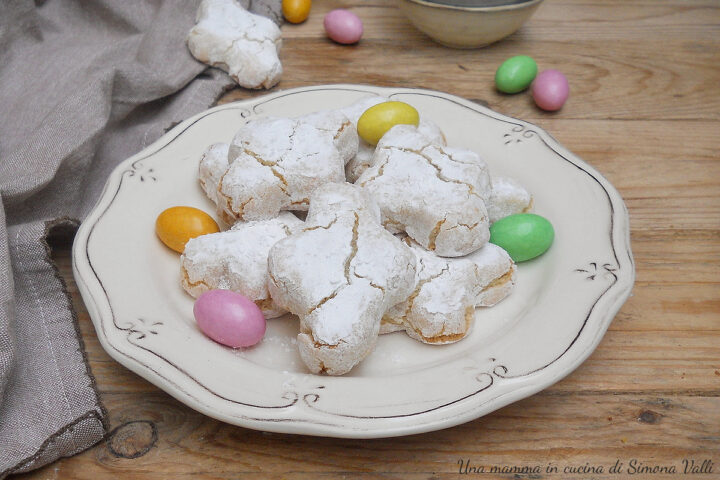 colombine di pasta di mandorle