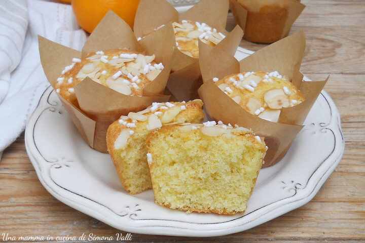 muffin arancia e mandorle