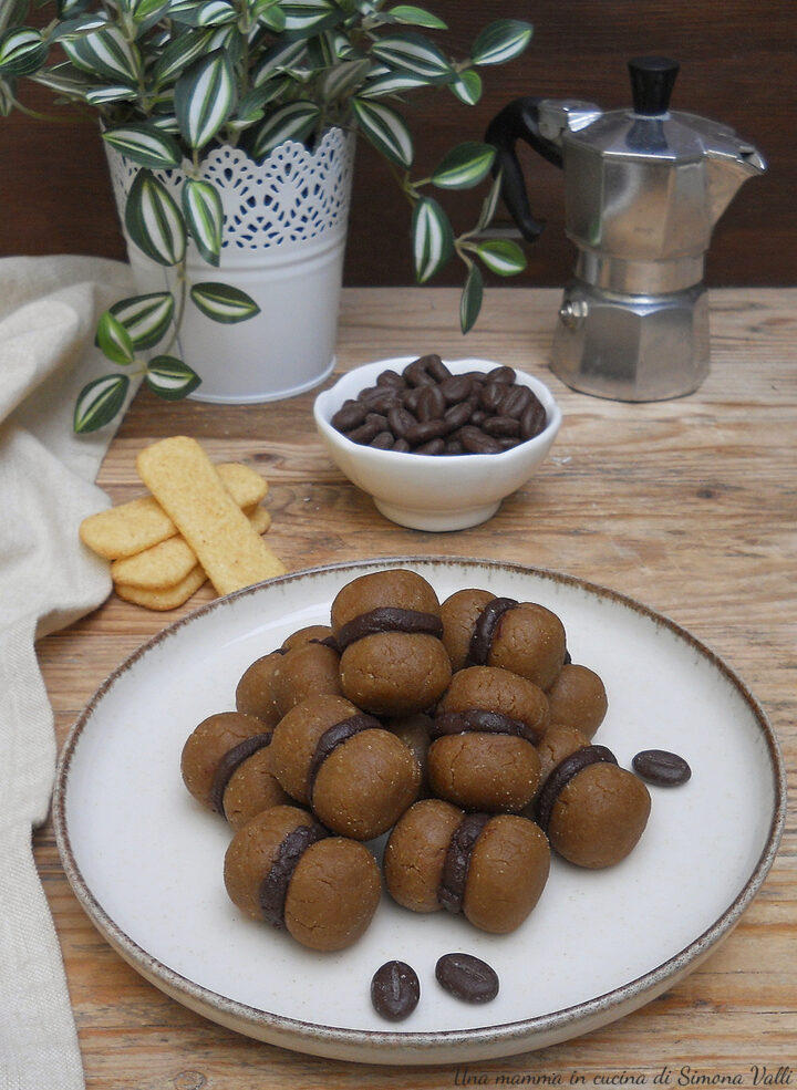 baci di dama al caffè senza cottura vert