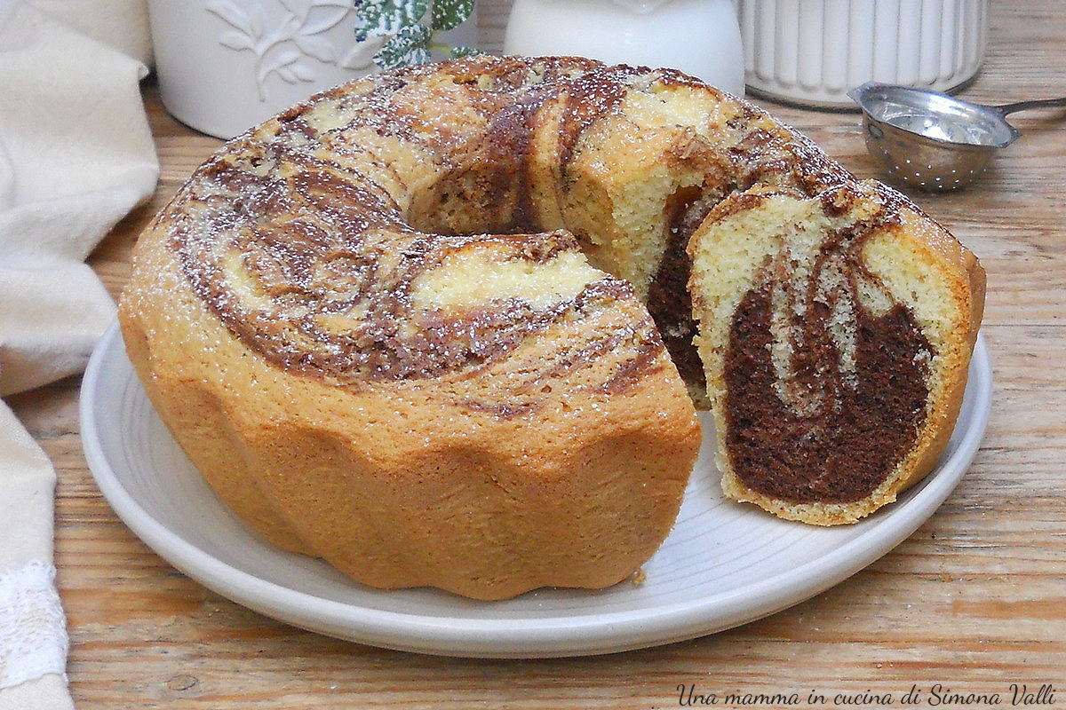 ciambellone bicolore all'acqua