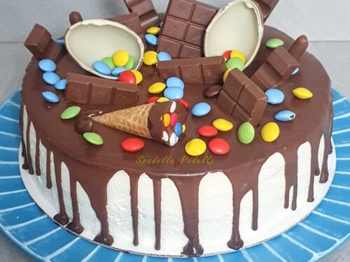Drip cake al cioccolato