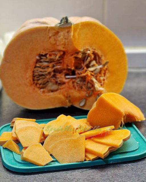 Chips di zucca in friggitrice
