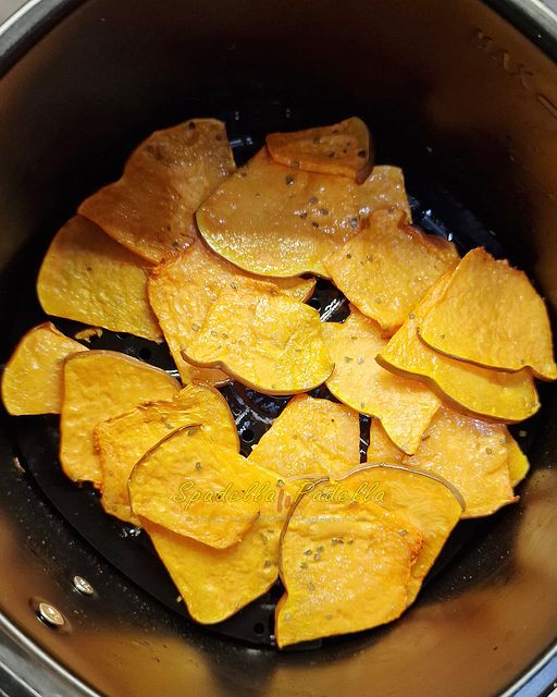 Chips di zucca in friggitrice