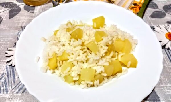 Riso e patate in bianco con olio di oliva pugliese