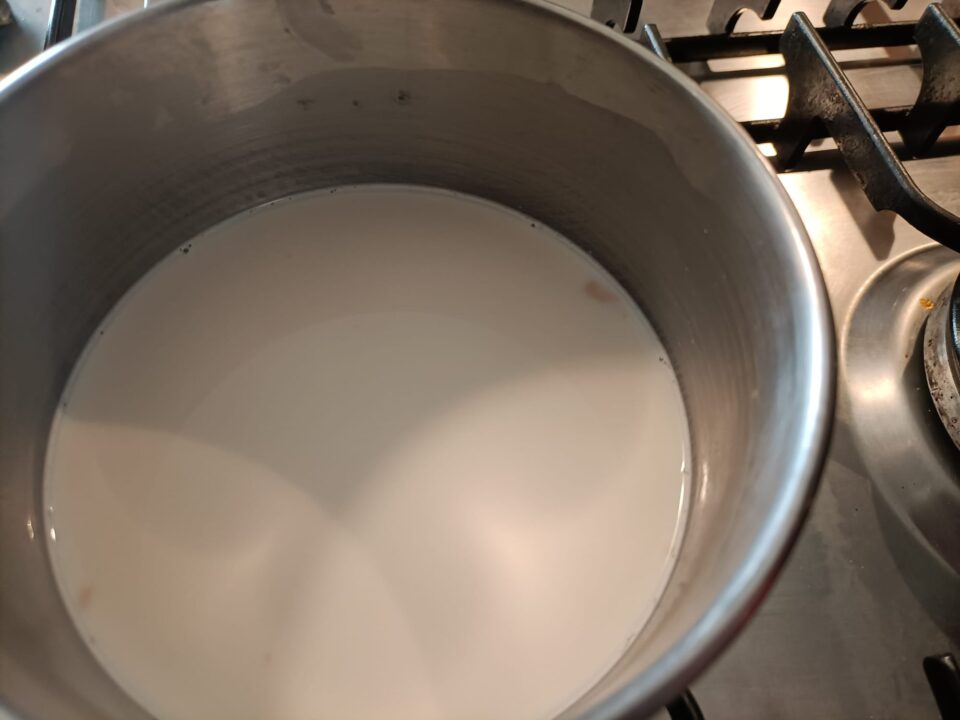latte con lievito