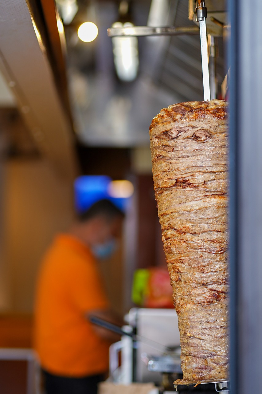 kebab doner sullo spiedo