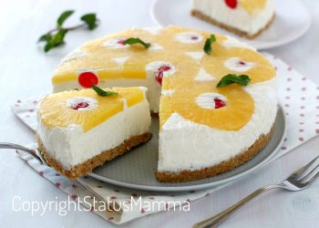 Torta fredda rovesciata allo yogurt e ananas fresca e golosa Torta fredda rovesciata allo yogurt e ananas fresca e golosa