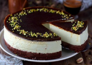 torta fredda al pistacchio e caffè, cioccolato bianco, cheesecake, latte condensato, panna,colla di pesce, crema , dolci , dolce senza cottura, semifreddo, torta di compleanno, crema fredda al pistacchio, ricette al pistacchio, torta al pistacchio e mascarpone torta fredda al pistacchio e caffè, cioccolato bianco, cheesecake, latte condensato, panna,colla di pesce, crema , dolci , dolce senza cottura, semifreddo, torta di compleanno, crema fredda al pistacchio, ricette al pistacchio, torta al pistacchio e mascarpone