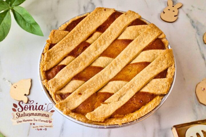 Pastiera Napoletana Classica la Ricetta Originale per uno stampo da 24 cm orizzontale