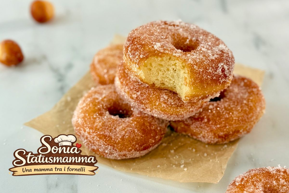 Graffe Altissime e Soffici disposte su un piano di marmo con carta da forno sotto