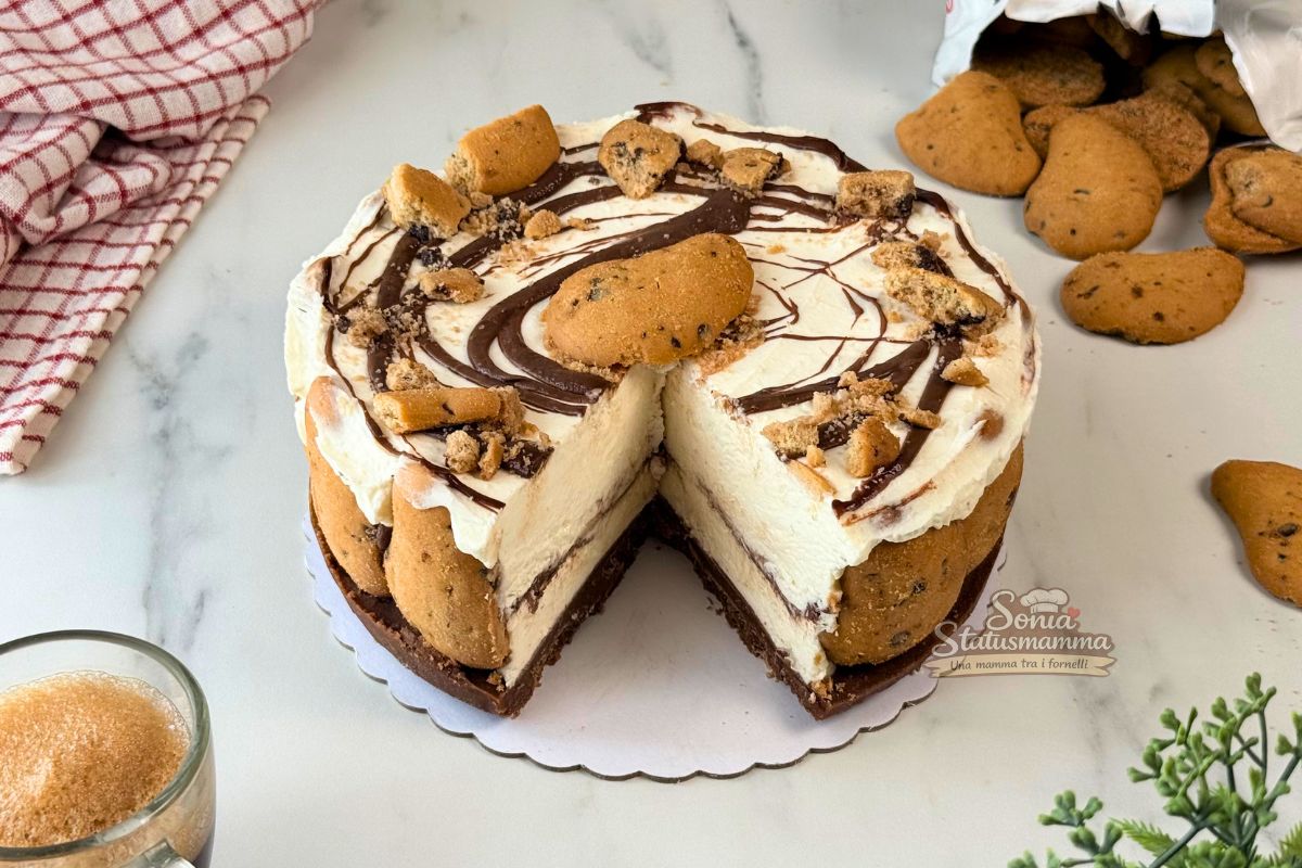 Torta fredda con Gocciole e Nutella: il dolce senza cottura che stupisce tutti