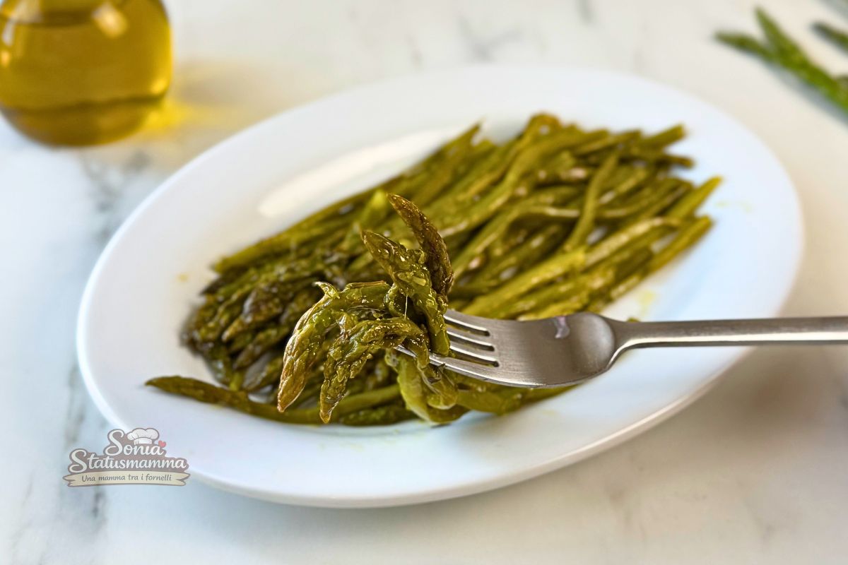 Asparagi in Padella foto orizzontale