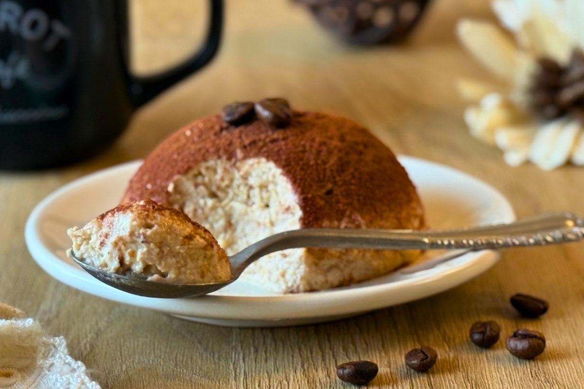 Cupoletta al Tiramisu Senza Zucchero: IL Dolce Cremoso al Cucchiaio Pronto in 5 minuti