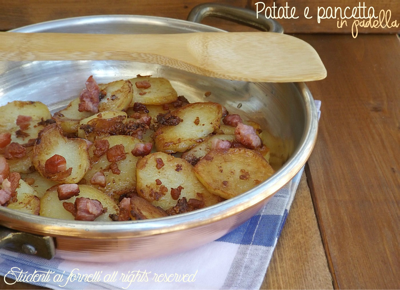 patate con pancetta in padella ricetta contorno saporito sfizioso