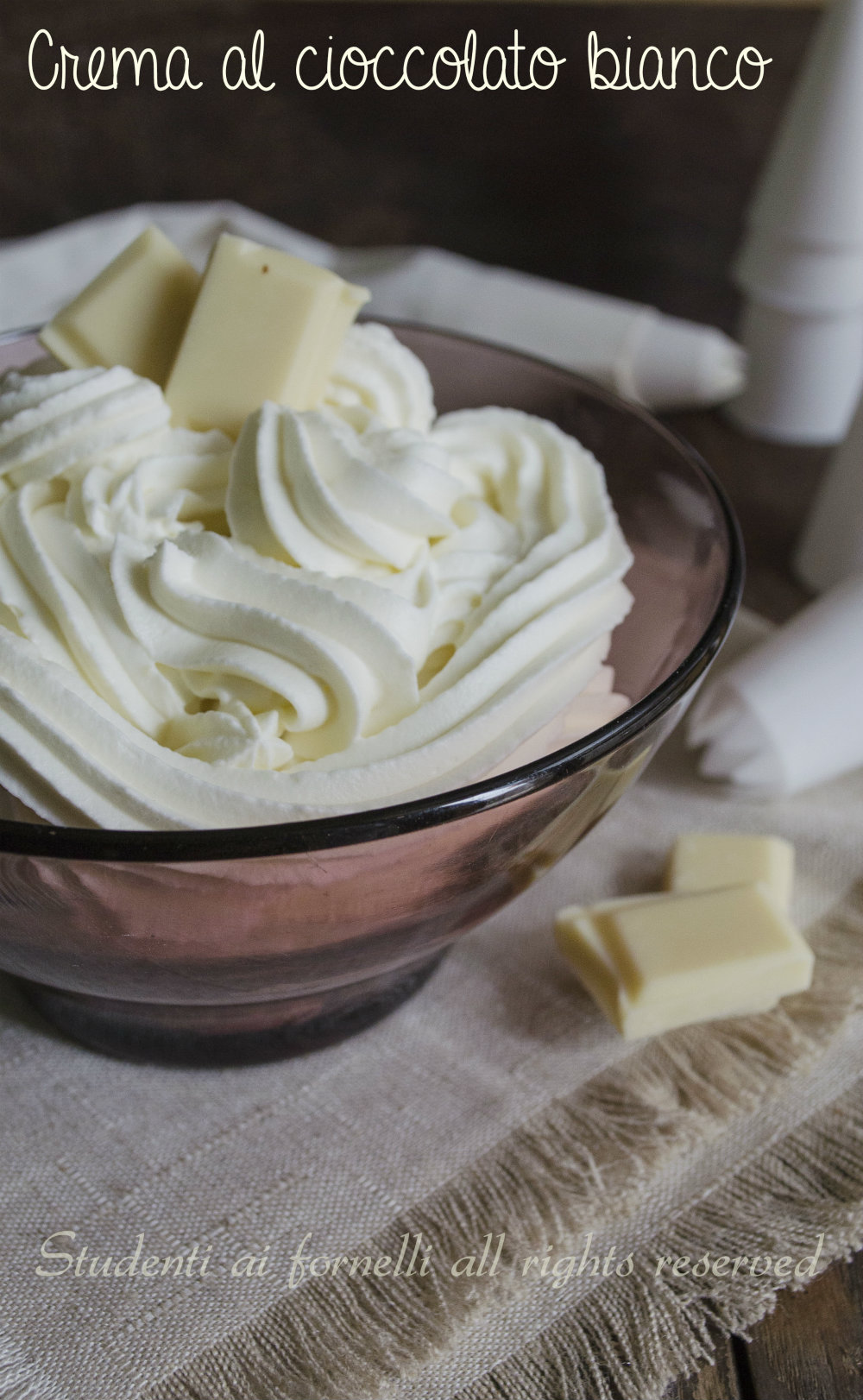 crema al cioccolato bianco e panna ricetta senza cottura uova latte burro per farcire torte crostate biscotti cialde