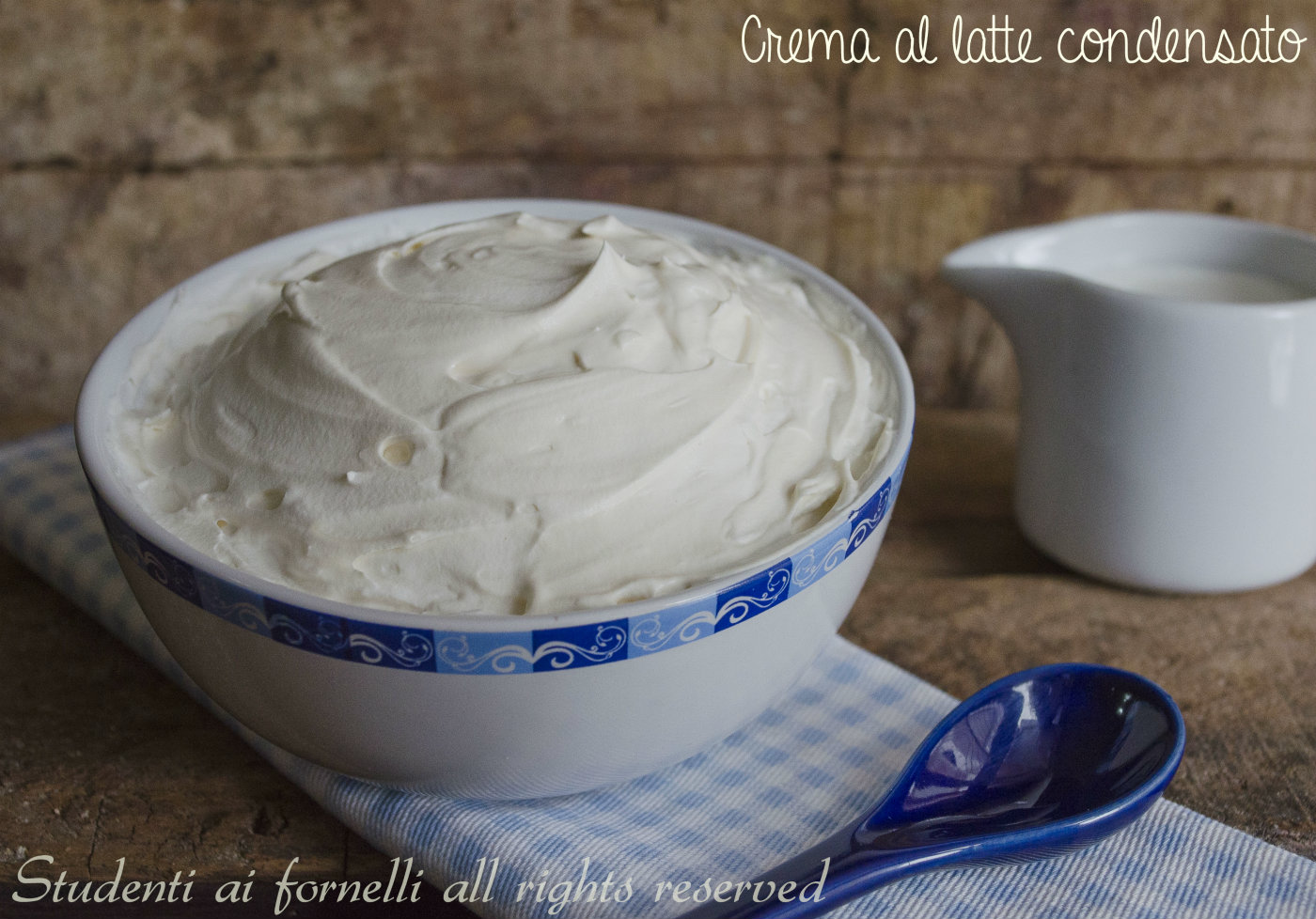 https://blog.giallozafferano.it/studentiaifornelli/wp-content/uploads/2015/02/crema-al-latte-condensato-senza-cottura-per-farcire-torte-crema-paradiso-veloce-con-panna.jpg