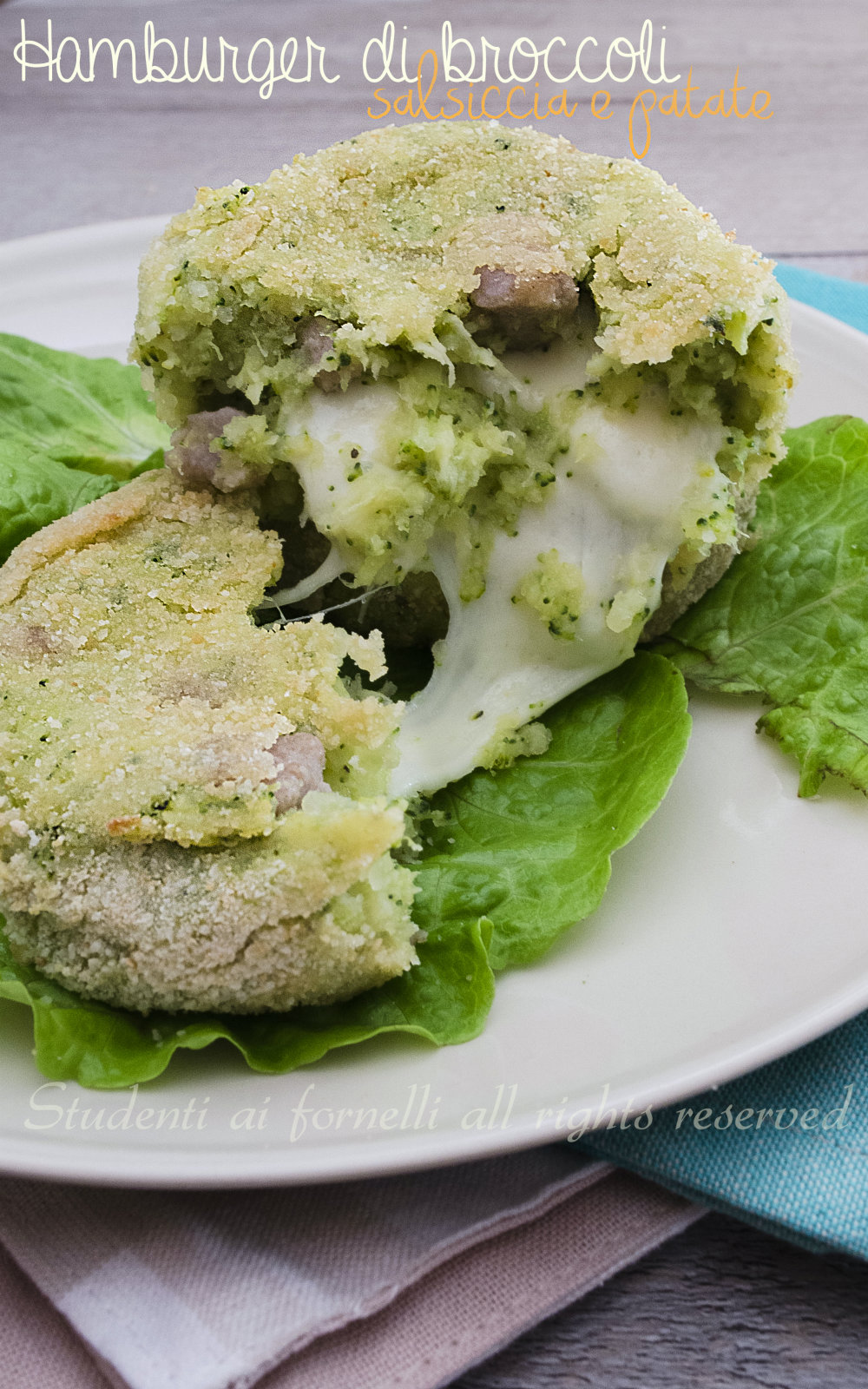 hmburger di broccoli salsiccia e patate con scamorza filante cotti in forno ricetta leggera e gustosa