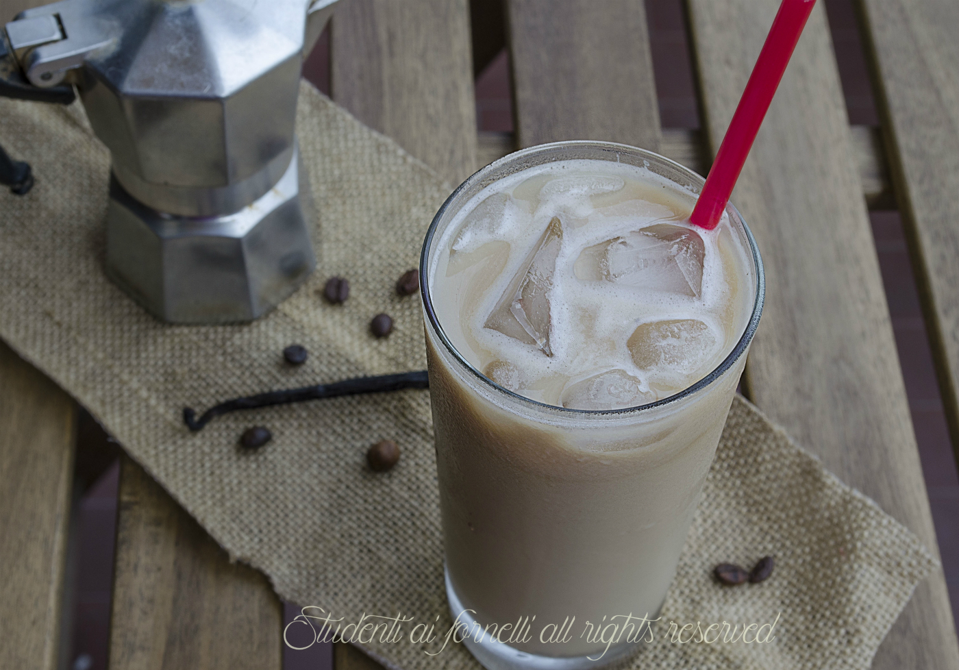 caffè ghiacciato vaniglia e cioccolato ricetta bevanda fredda al caffè