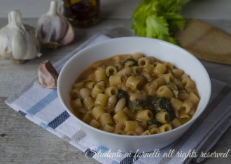 pasta con fagioli cannellini ricetta minestra zuppa facile veloce primo