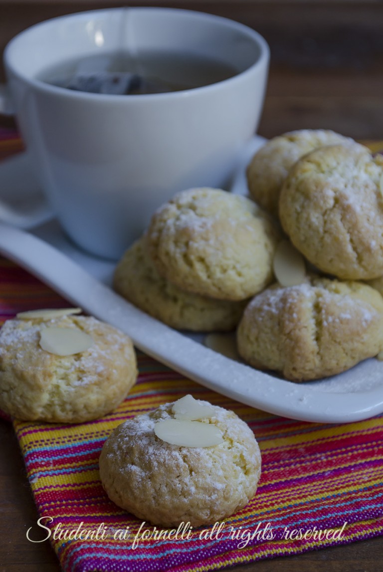 BISCOTTI MORBIDI Alle MANDORLE Con PASTA FROLLA Veloce Ricetta