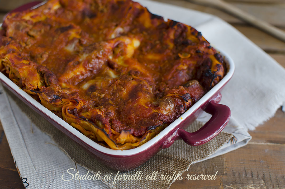 ricetta lasagne al ragù bolognese ricetta primo facile lasagne