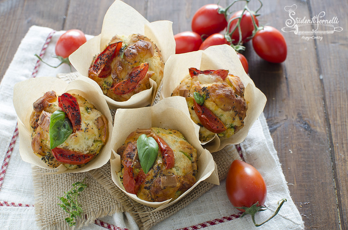 ricetta muffin salati con zucchine e pomodorini ricetta